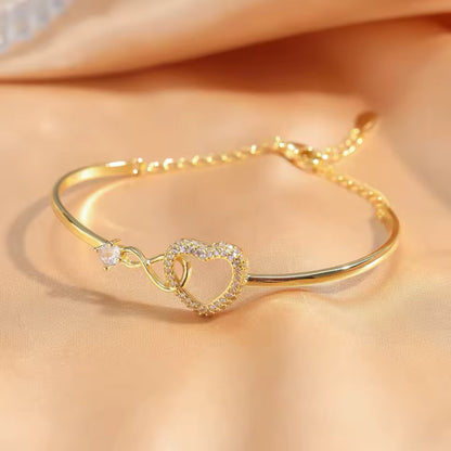 Love That Never Leaves Bracelet