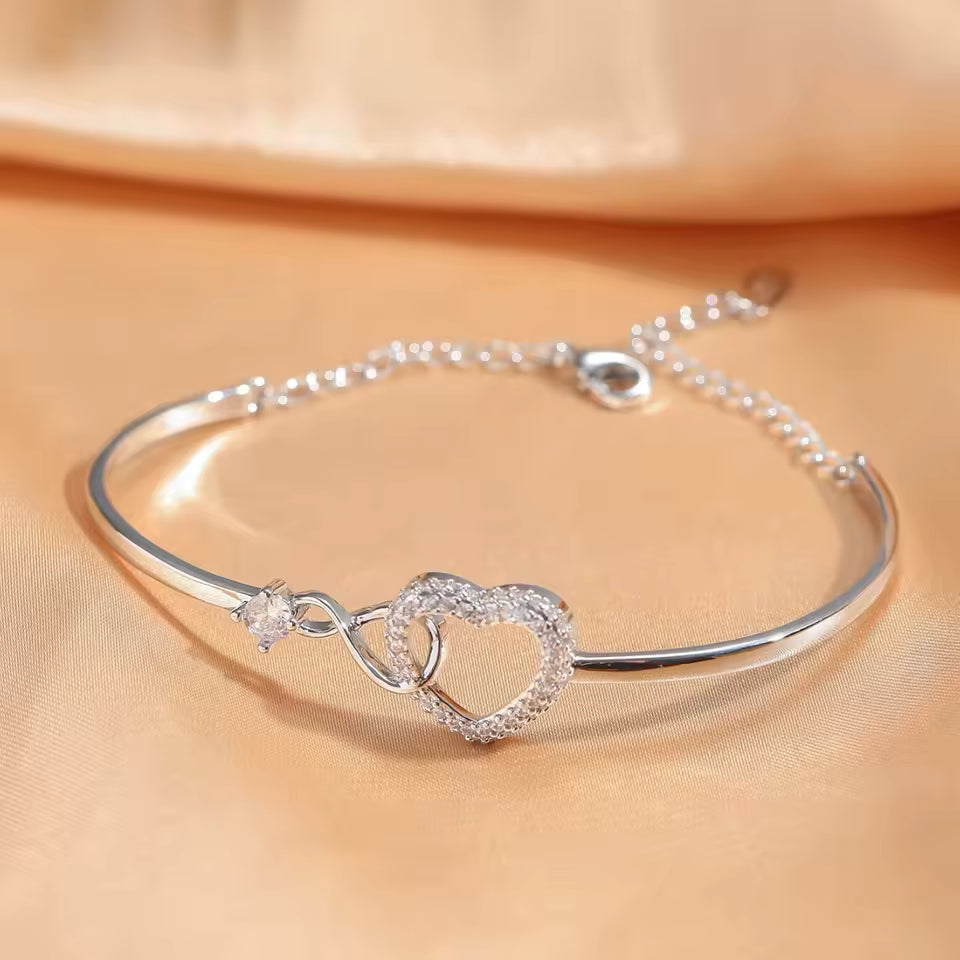 Love That Never Leaves Bracelet
